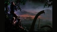Steven Spielberg deliberately chose a more subdued palette for Jurassic Park (Image via Apple TV+)